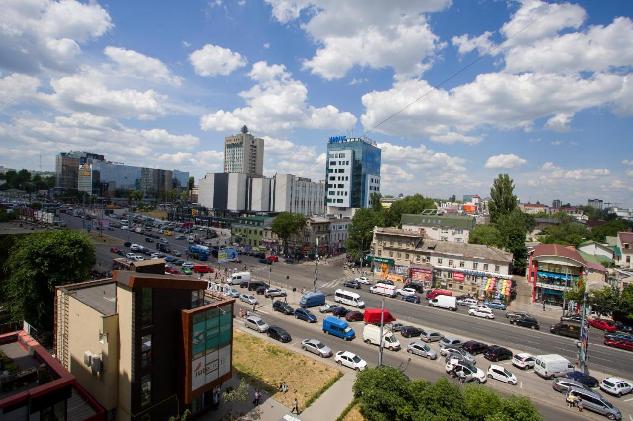 Apartament Curat Si Confortabil Str. Ismail 86 In Centrul Chisinaului Daire Dış mekan fotoğraf