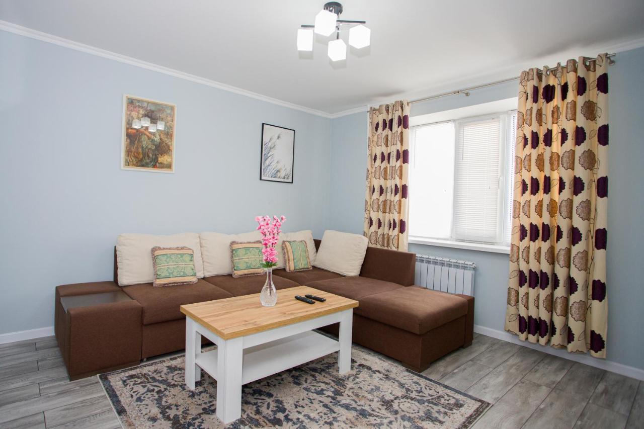Apartament Curat Si Confortabil Str. Ismail 86 In Centrul Chisinaului Daire Dış mekan fotoğraf