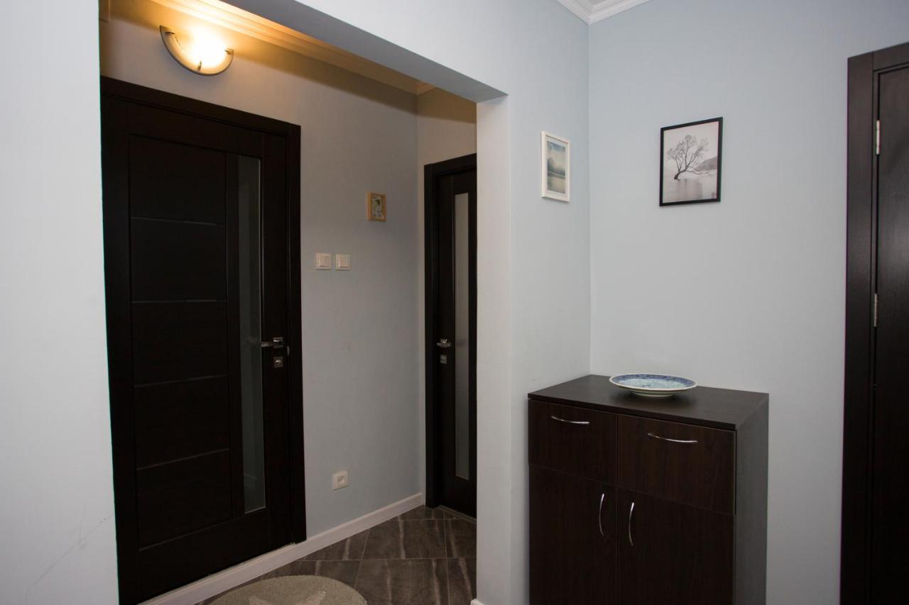 Apartament Curat Si Confortabil Str. Ismail 86 In Centrul Chisinaului Daire Dış mekan fotoğraf